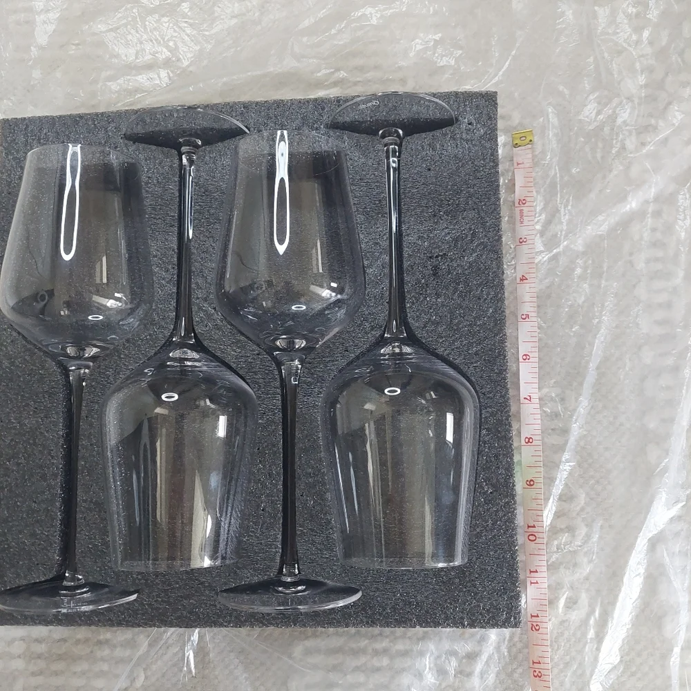 NWOT! Quince Mouth Blown White Wine Glass! Set Of 4! (W1) - Picture 6 of 8